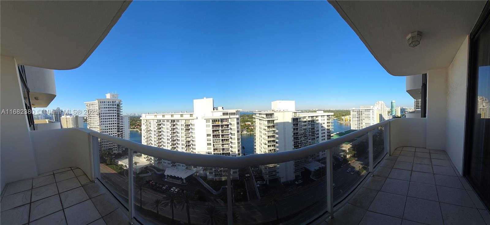 Small Image of 5757 COLLINS AVE #1902, Miami Beach Number 30