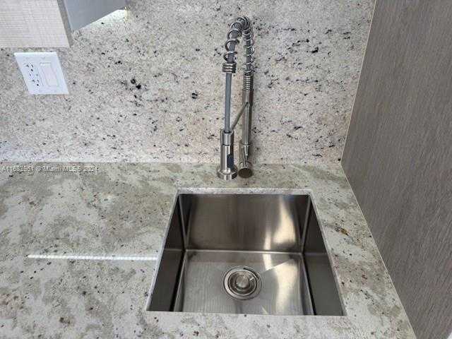 Small Image of 18051 BISCAYNE BLVD #1004, Aventura Number 2