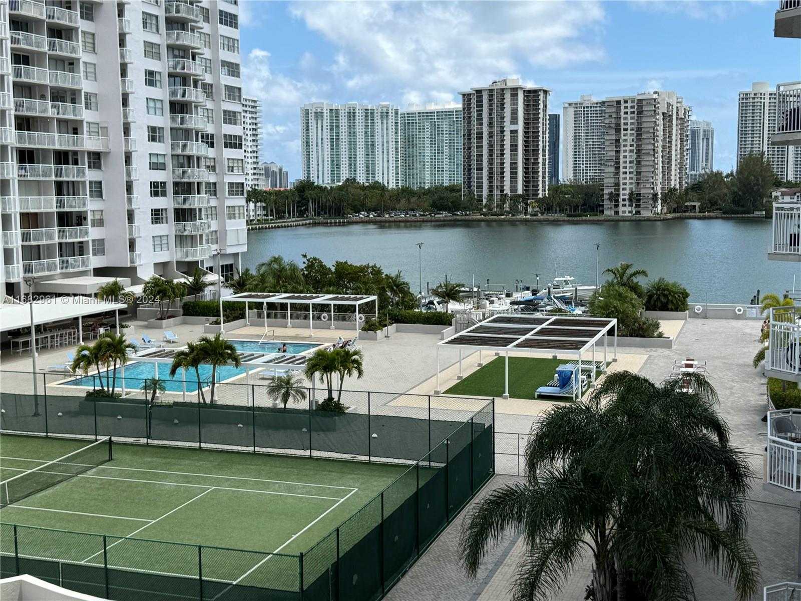 Small Image of 18051 BISCAYNE BLVD #1004, Aventura Number 21