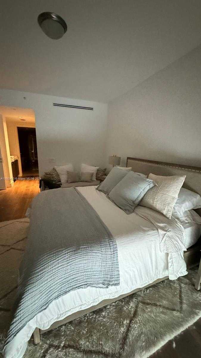 Small Image of 3250 NORTH EAST 188TH ST #204, Aventura Number 8