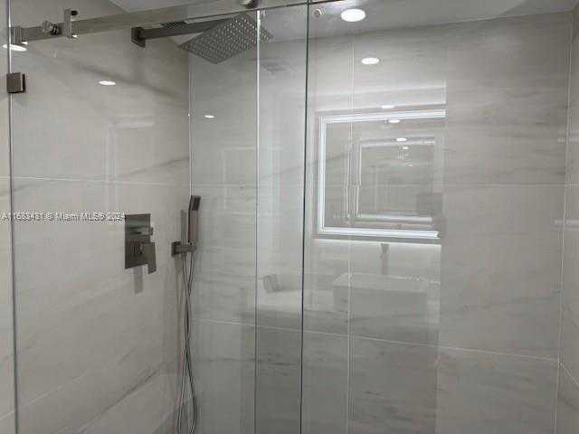 Small Image of 18011 BISCAYNE BLVD #1605, Aventura Number 25