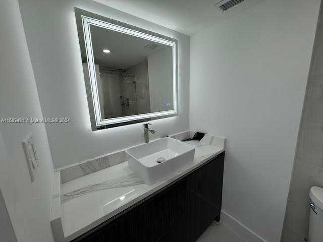 Small Image of 18011 BISCAYNE BLVD #1605, Aventura Number 36