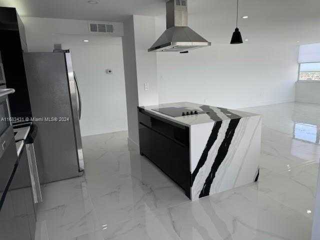 Small Image of 18011 BISCAYNE BLVD #1605, Aventura Number 5
