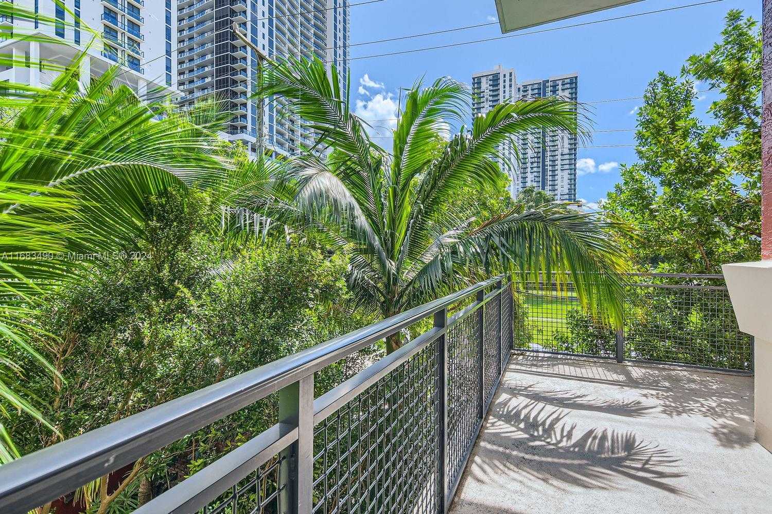 Small Image of 1749 NORTH EAST MIAMI CT #201, Miami Number 31