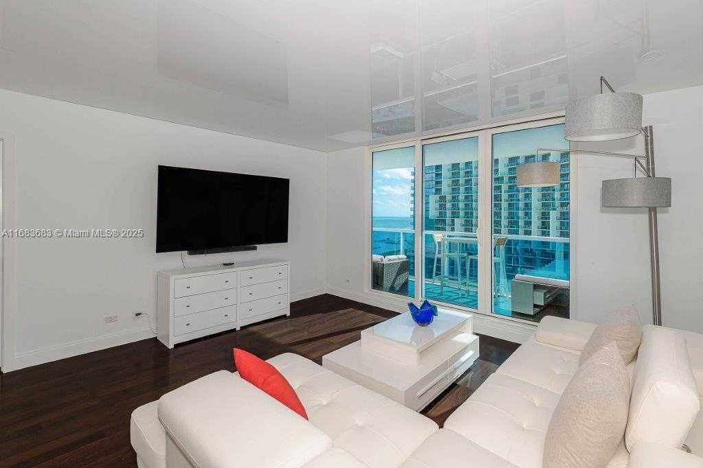 Small Image of 2301 COLLINS AVE #1204, Miami Beach Number 5