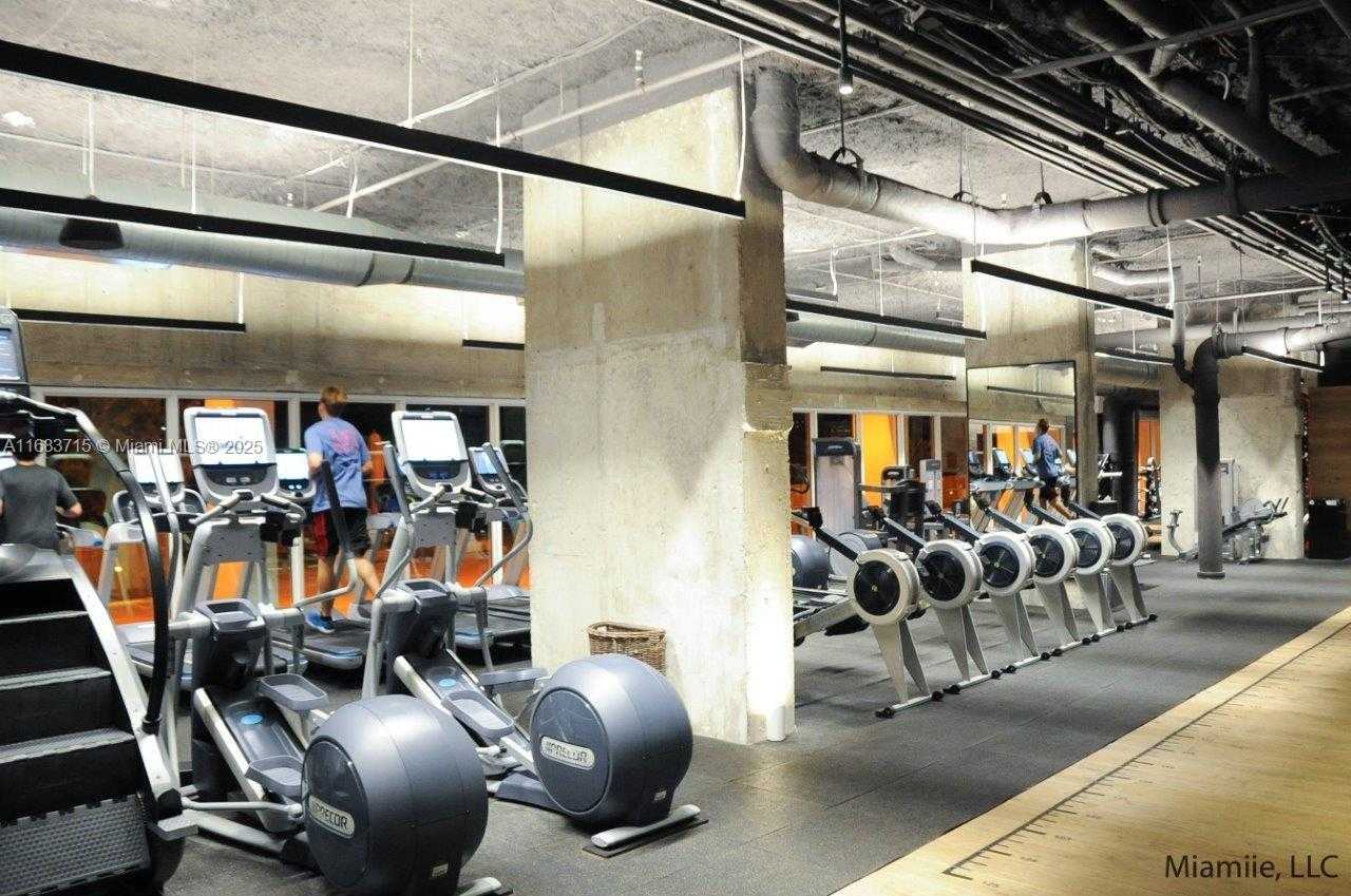 Small Image of 2301 COLLINS AVE #534, Miami Beach Number 32