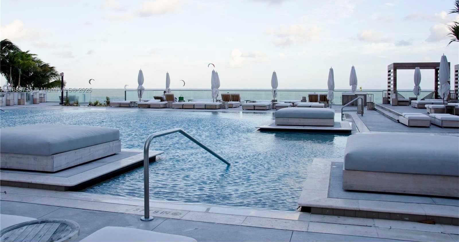 Small Image of 2301 COLLINS AVE #534, Miami Beach Number 36