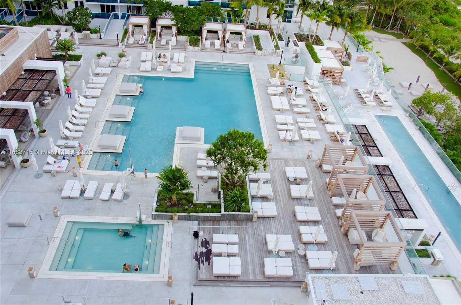 Small Image of 2301 COLLINS AVE #534, Miami Beach Number 37