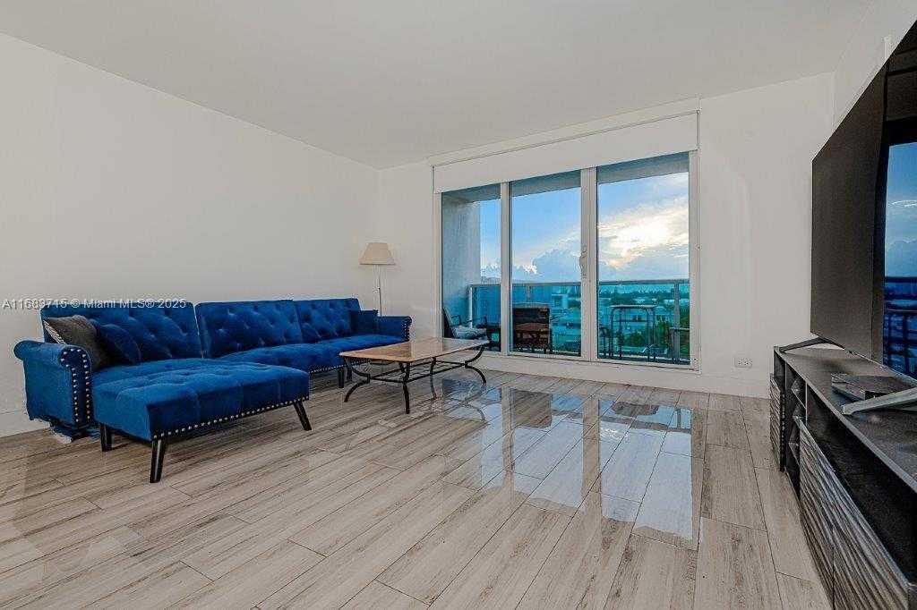 Small Image of 2301 COLLINS AVE #534, Miami Beach Number 5