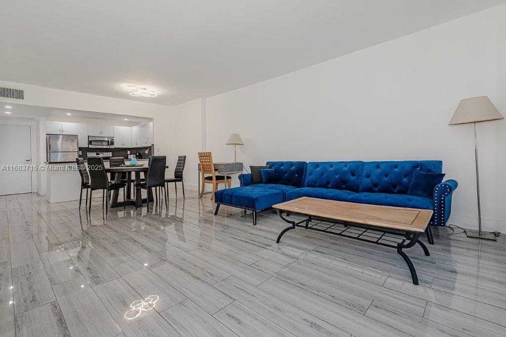 Small Image of 2301 COLLINS AVE #534, Miami Beach Number 7
