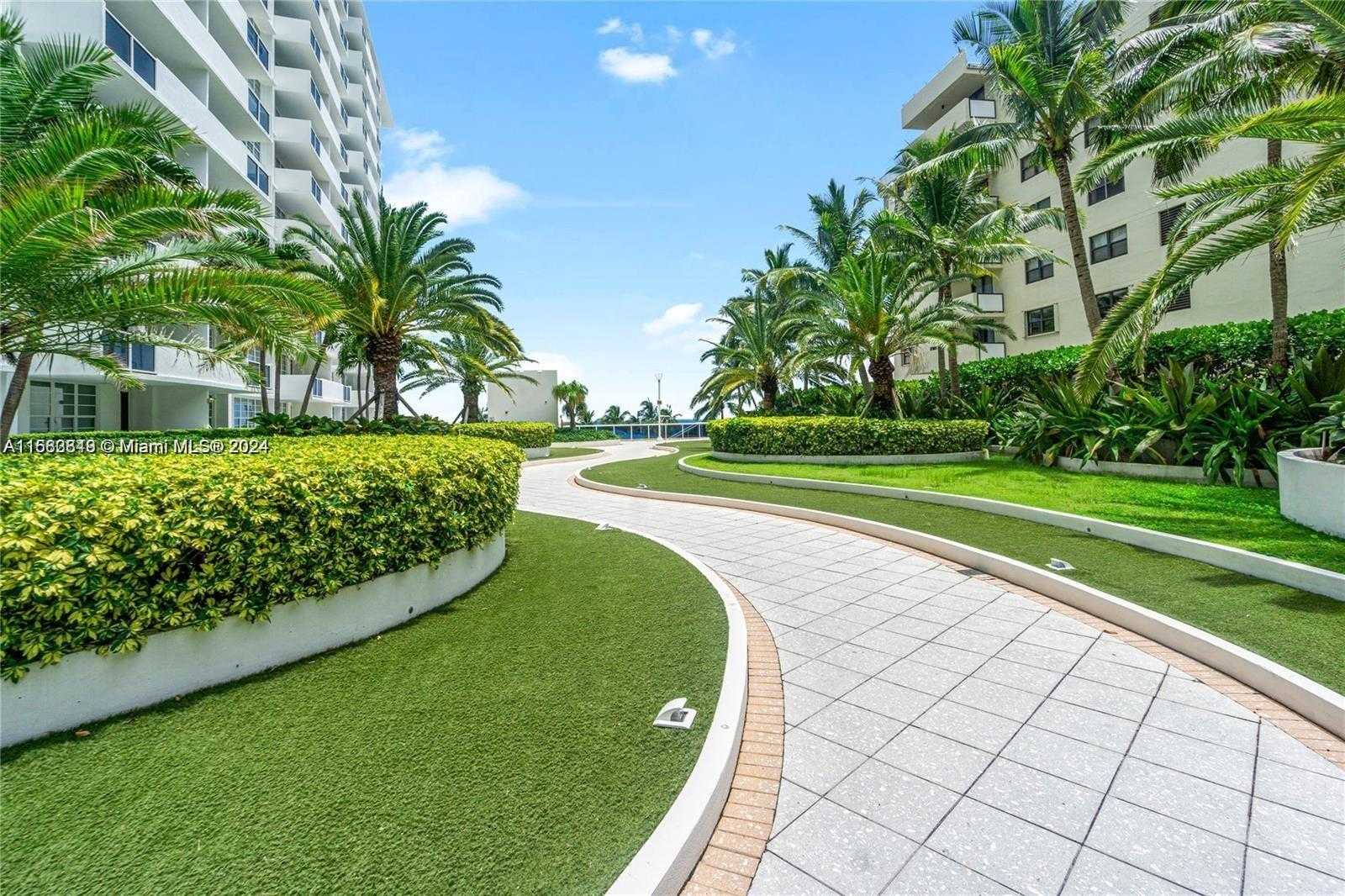 Small Image of 100 #1503, Miami Beach Number 16