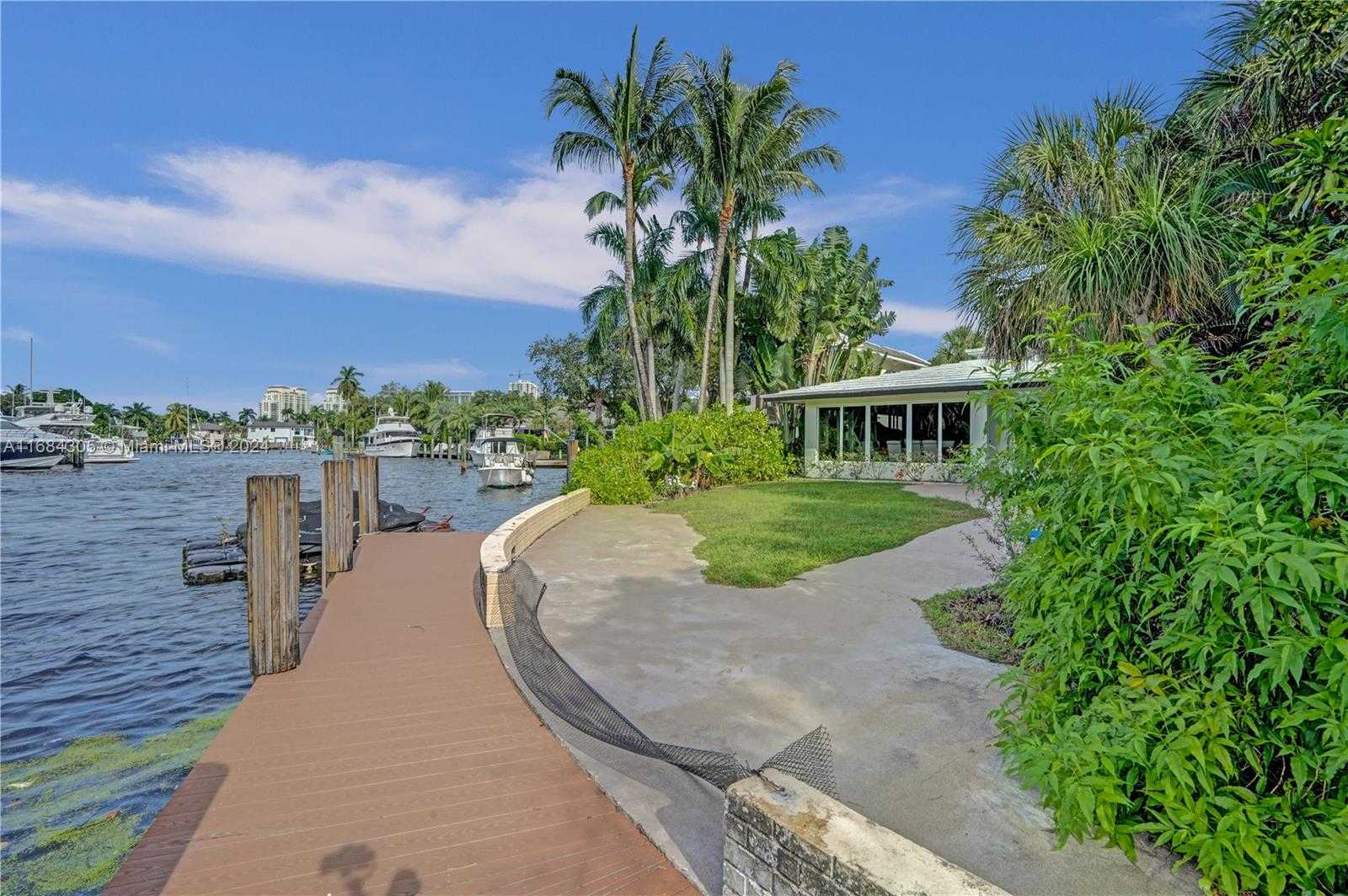 Small Image of 711 COCONUT DR, Fort Lauderdale Number 12