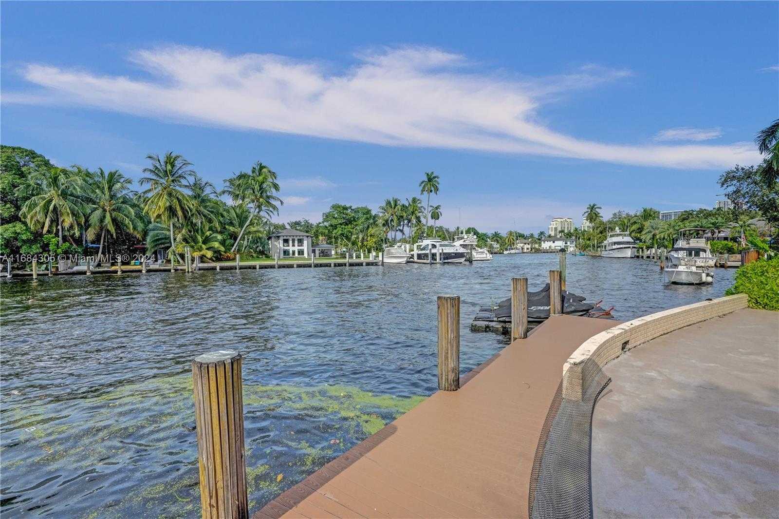 Small Image of 711 COCONUT DR, Fort Lauderdale Number 13