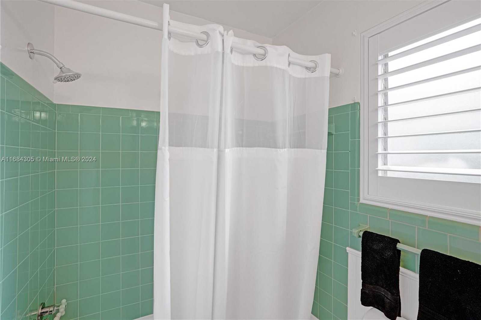 Small Image of 711 COCONUT DR, Fort Lauderdale Number 24