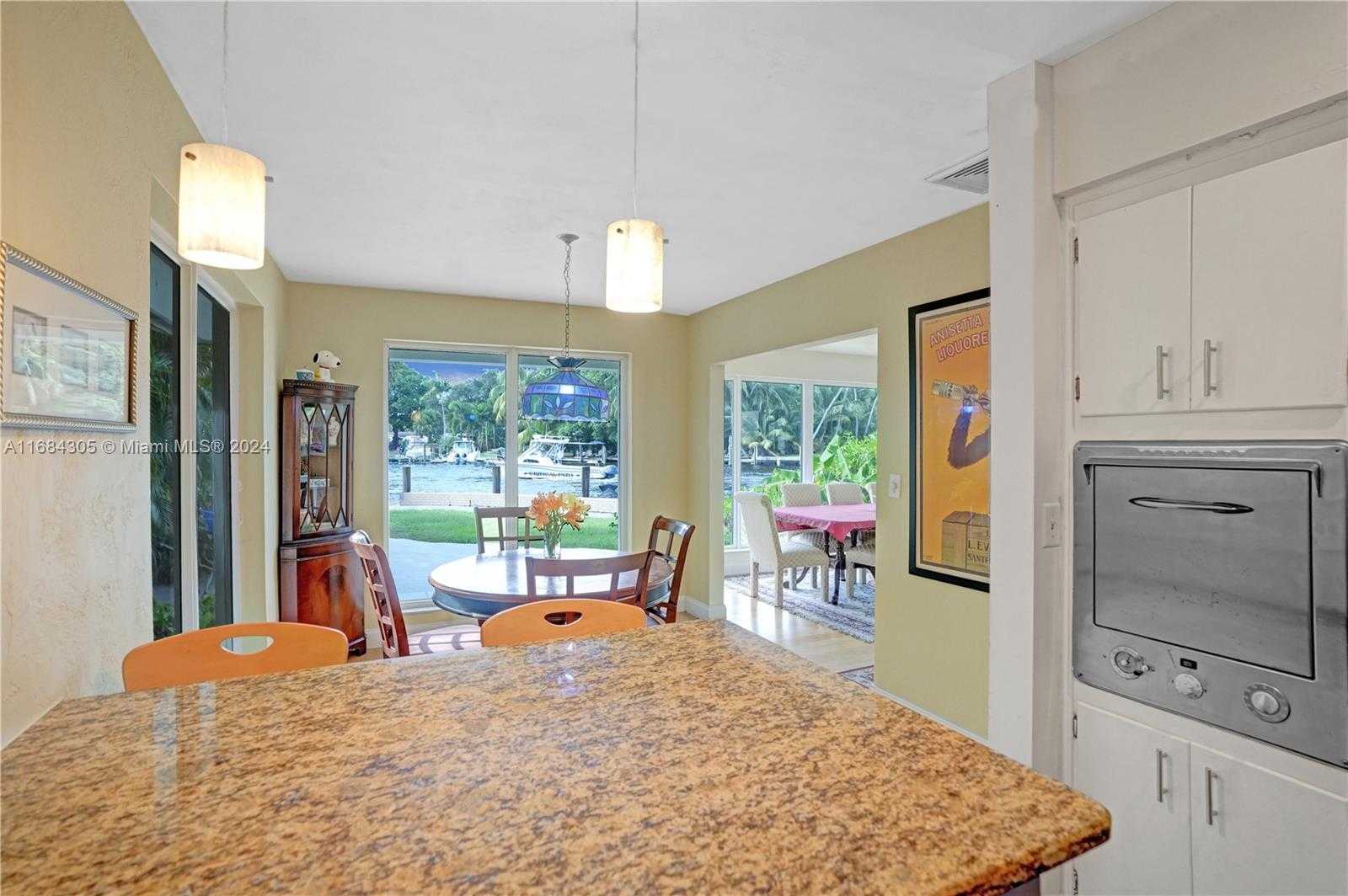 Small Image of 711 COCONUT DR, Fort Lauderdale Number 32