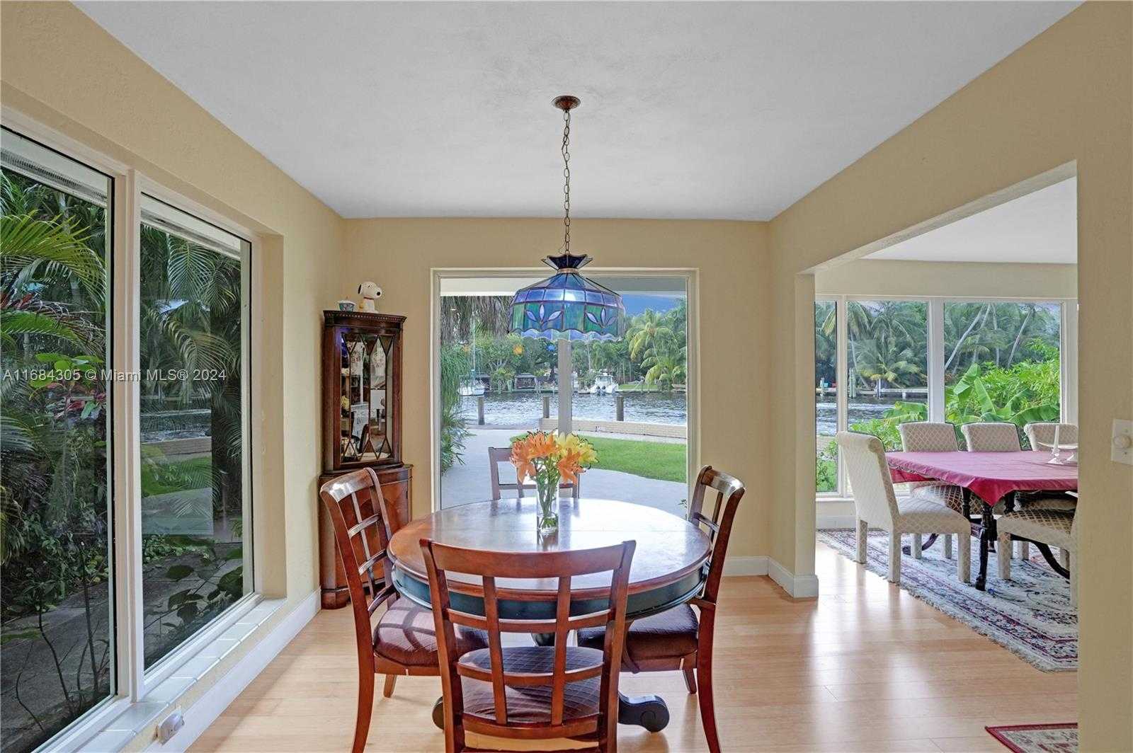 Small Image of 711 COCONUT DR, Fort Lauderdale Number 41