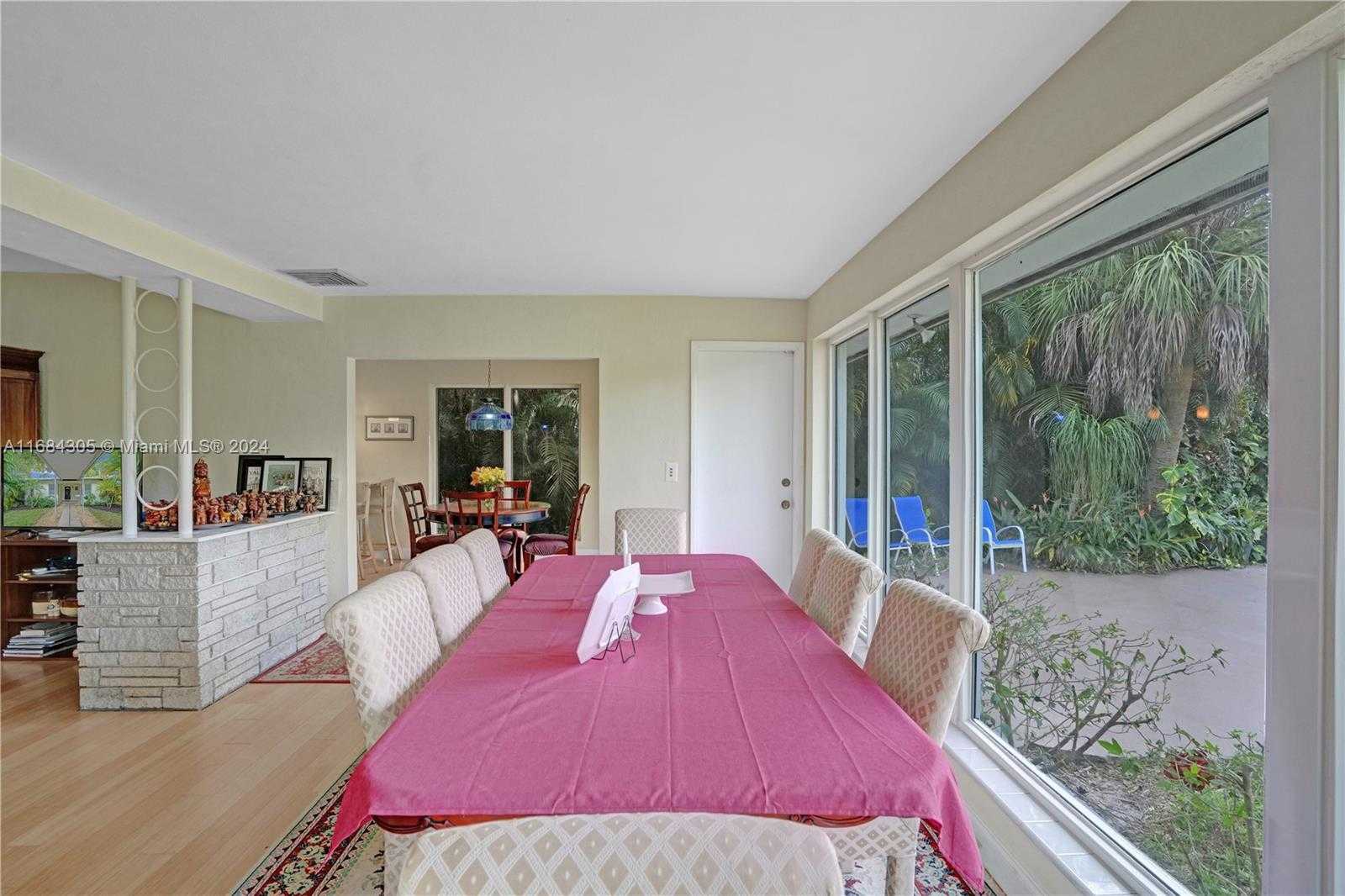 Small Image of 711 COCONUT DR, Fort Lauderdale Number 45