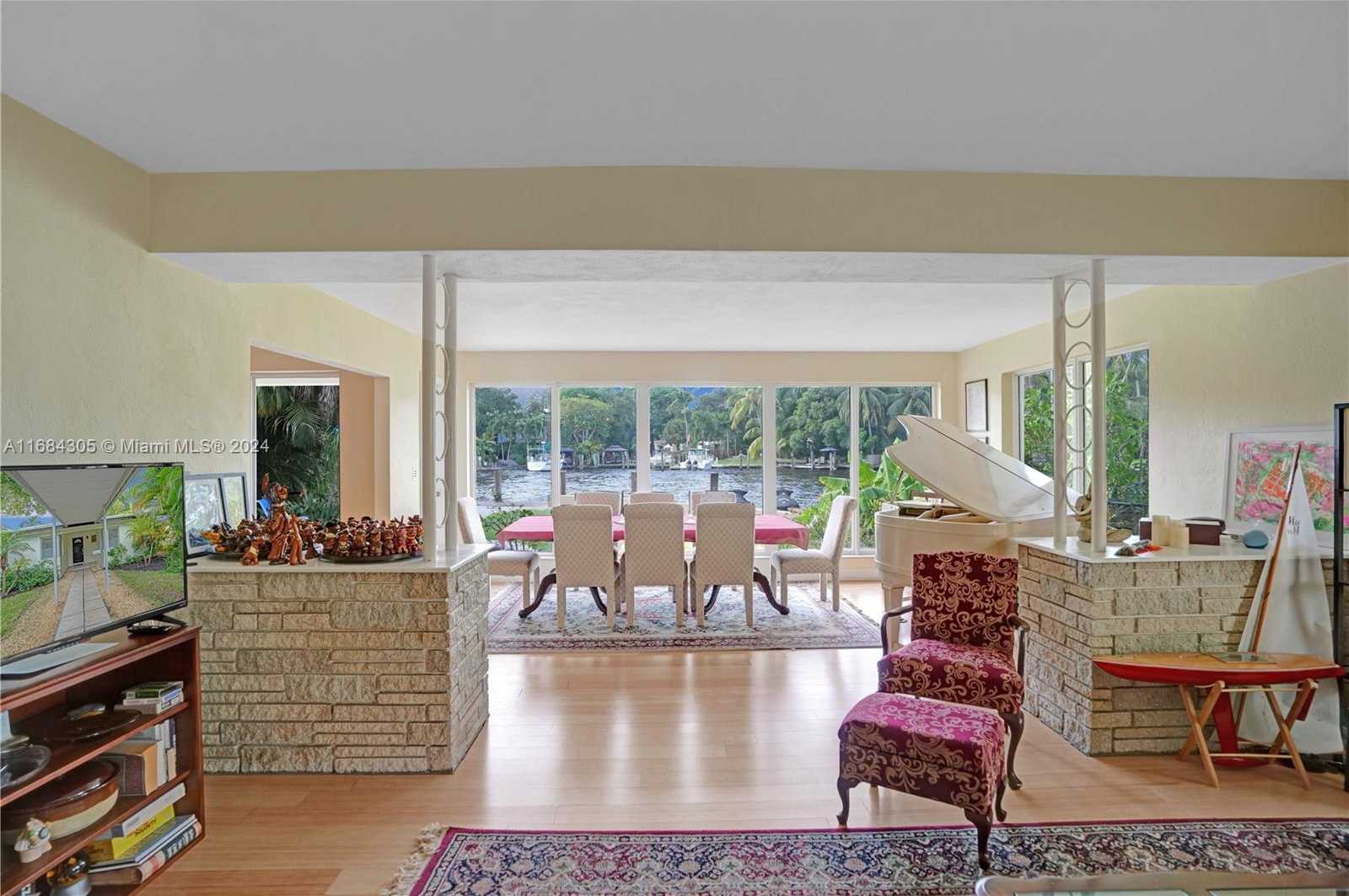 Small Image of 711 COCONUT DR, Fort Lauderdale Number 49