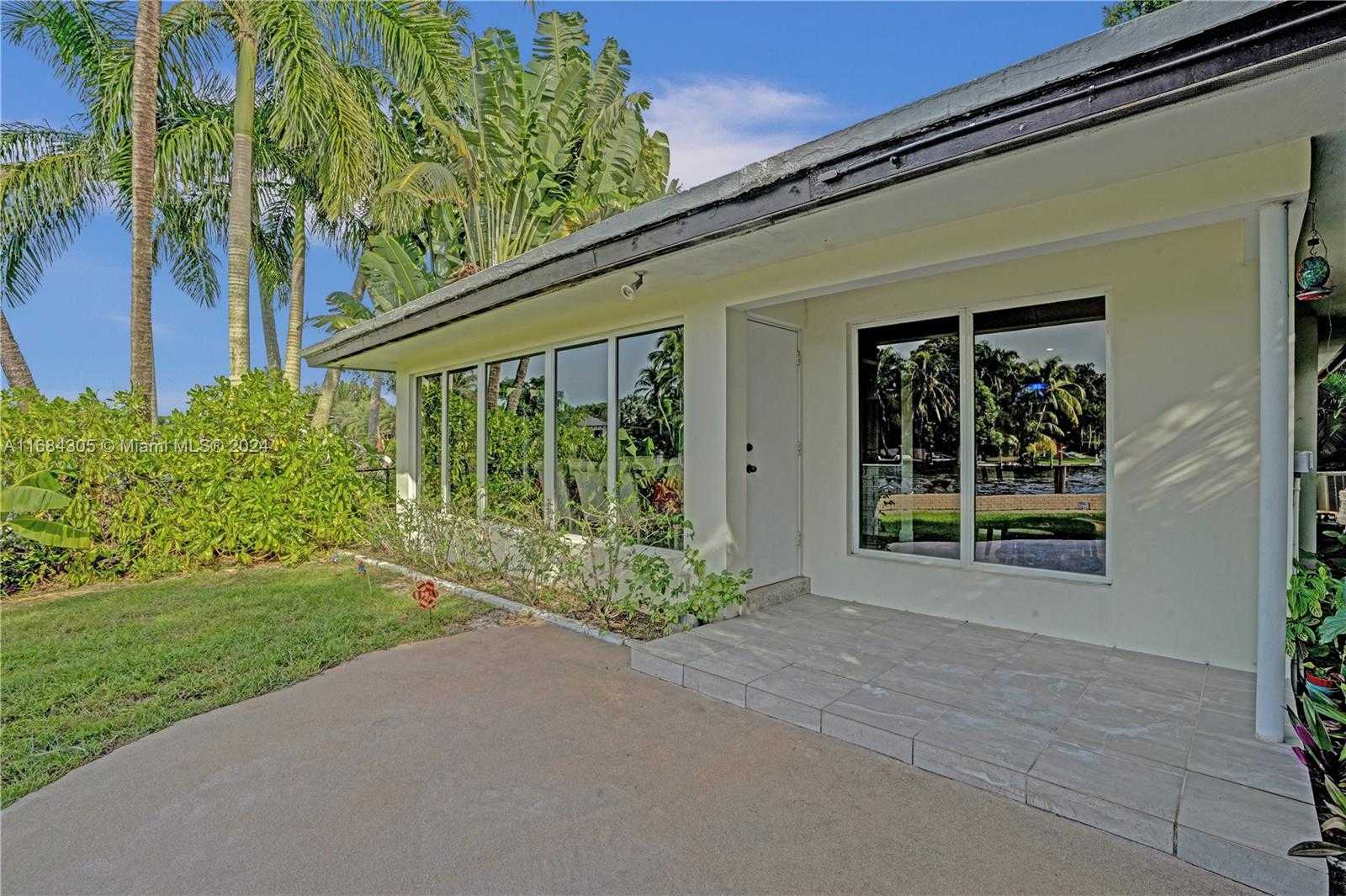 Small Image of 711 COCONUT DR, Fort Lauderdale Number 6
