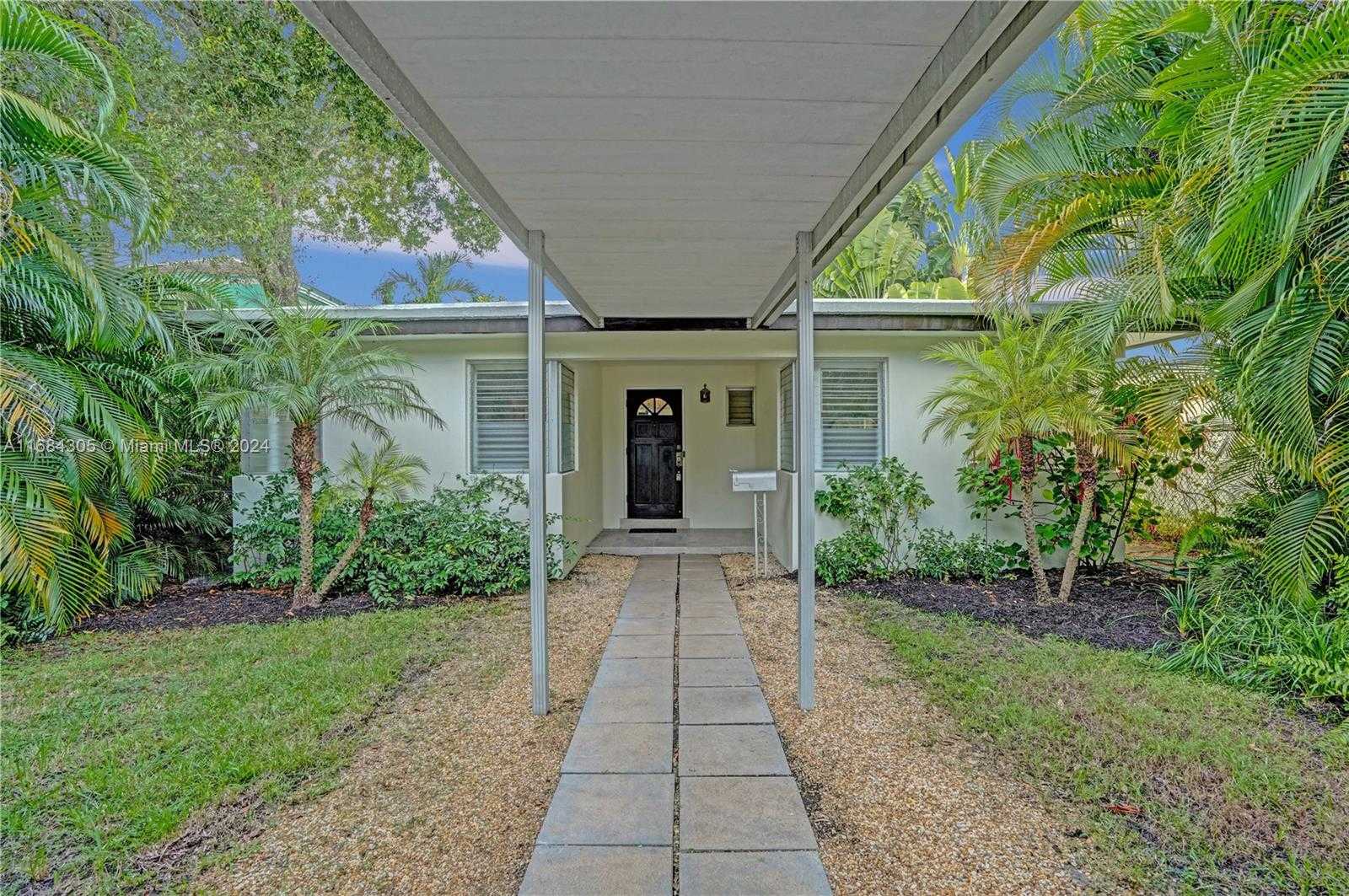 Small Image of 711 COCONUT DR, Fort Lauderdale Number 7