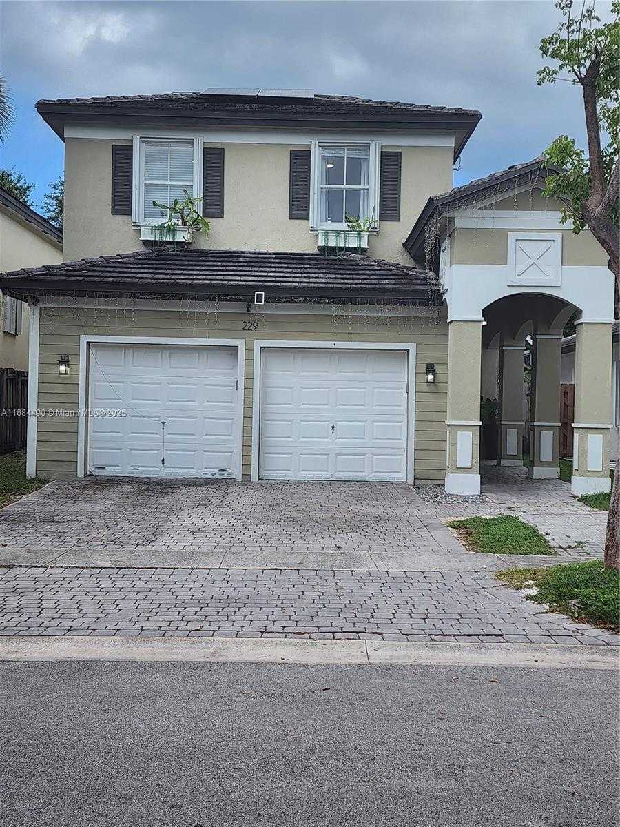 Small Image of 229 NORTH EAST 36TH TER ##, Homestead Number 4