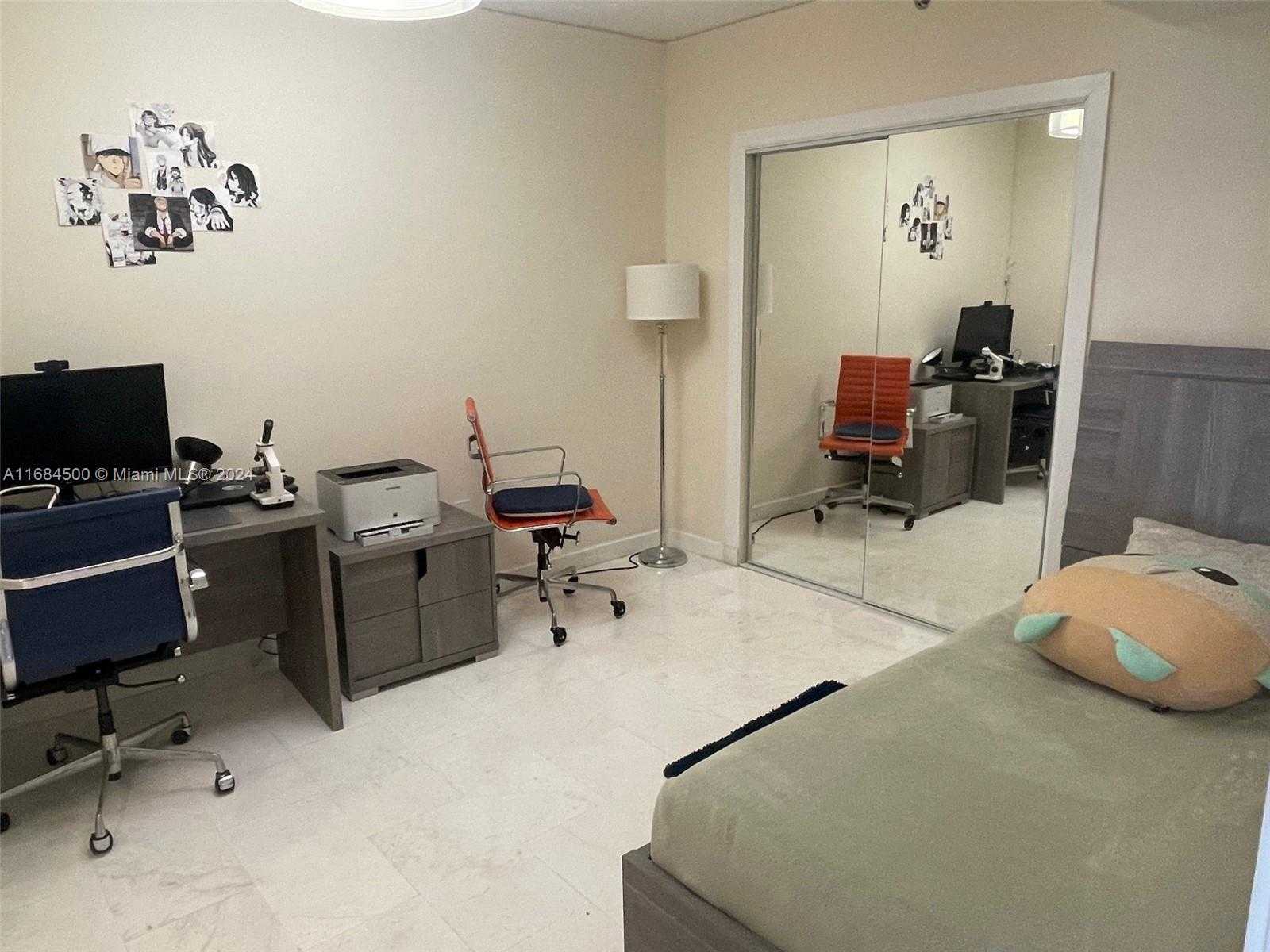 Small Image of 1830 SOUTH OCEAN DR #2604, Hallandale Beach Number 17