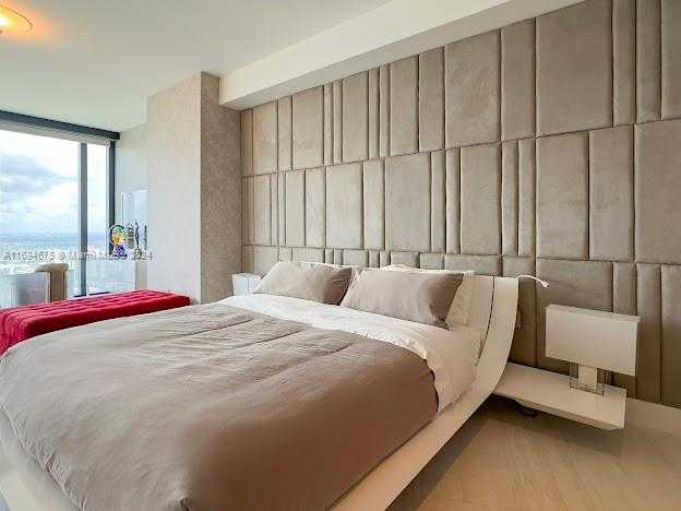 Small Image of 18555 COLLINS AVE #5203, Sunny Isles Beach Number 11