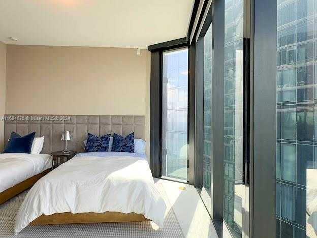 Small Image of 18555 COLLINS AVE #5203, Sunny Isles Beach Number 16