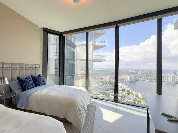 Small Image of 18555 COLLINS AVE #5203, Sunny Isles Beach Number 19