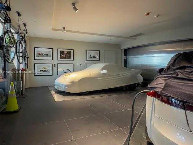 Small Image of 18555 COLLINS AVE #5203, Sunny Isles Beach Number 3