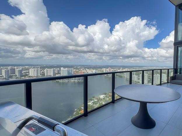 Small Image of 18555 COLLINS AVE #5203, Sunny Isles Beach Number 38