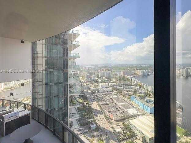 Small Image of 18555 COLLINS AVE #5203, Sunny Isles Beach Number 7