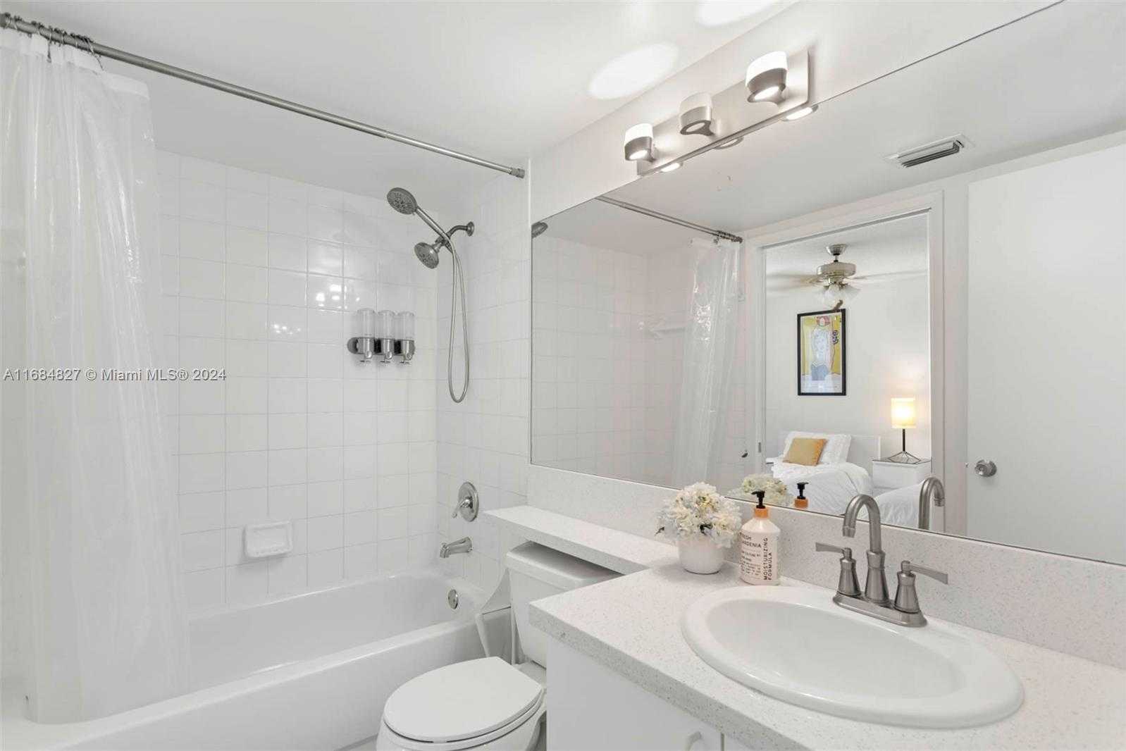Small Image of 19555 EAST COUNTRY CLUB DR #8208, Aventura Number 16