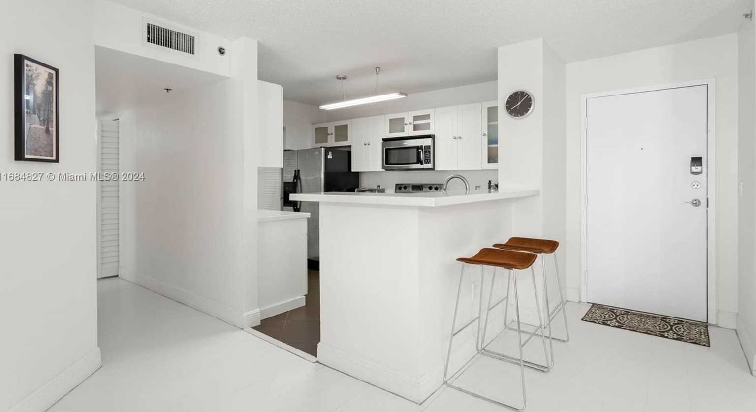 Small Image of 19555 EAST COUNTRY CLUB DR #8208, Aventura Number 6