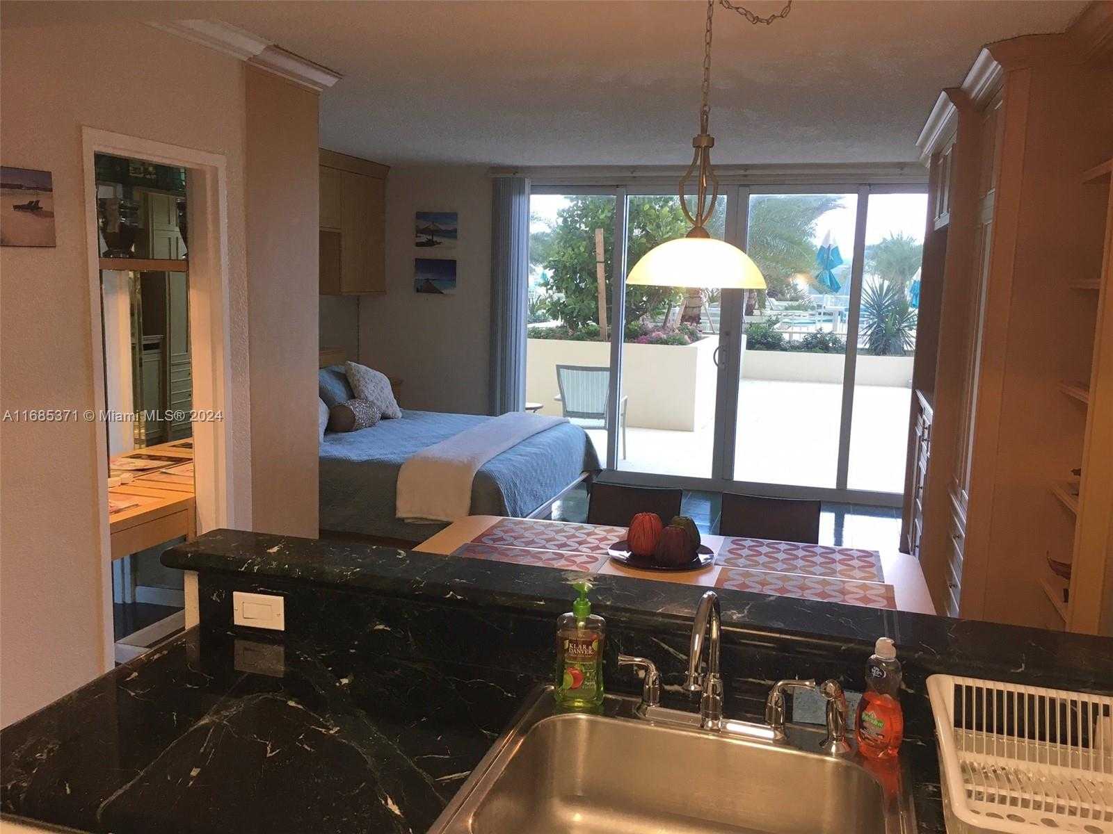 Small Image of 2501 SOUTH OCEAN DR #L11 (Available NOW), Hollywood Number 15