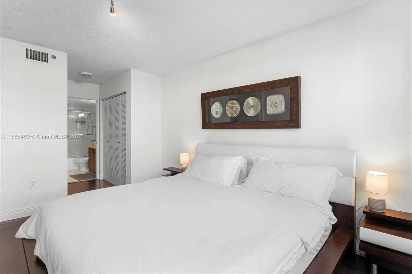 Small Image of 19655 EAST COUNTRY CLUB DR #6304, Aventura Number 7