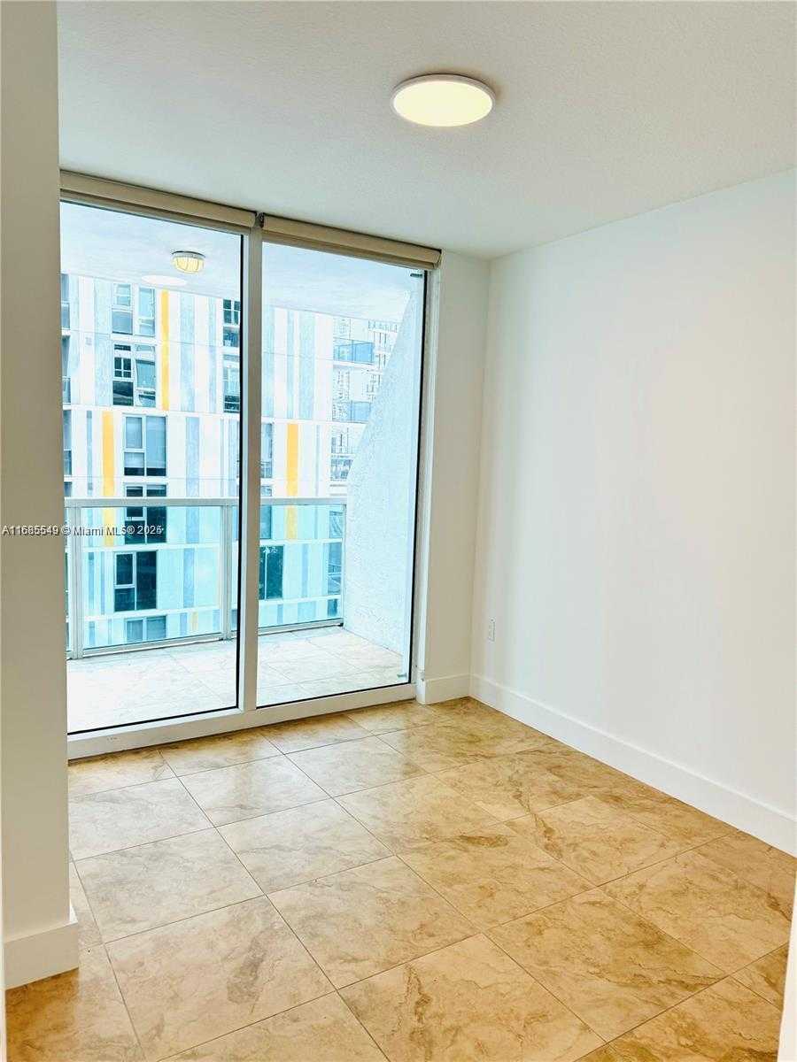 Small Image of 41 SOUTH EAST 5TH ST #808, Miami Number 12