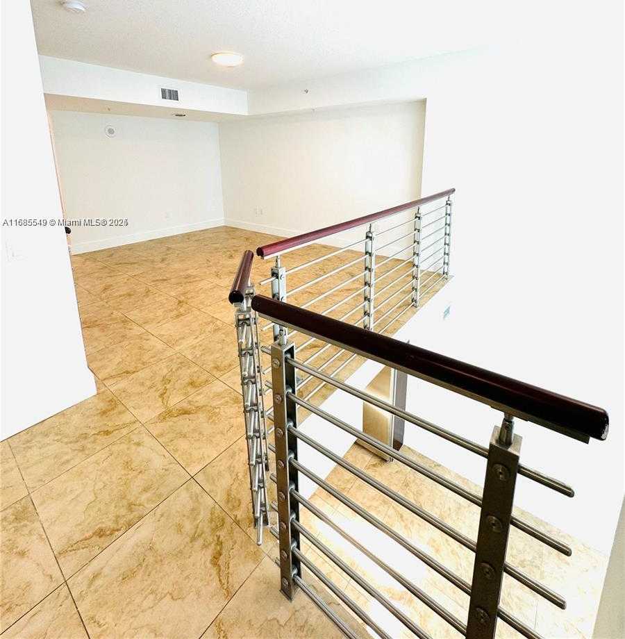 Small Image of 41 SOUTH EAST 5TH ST #808, Miami Number 22