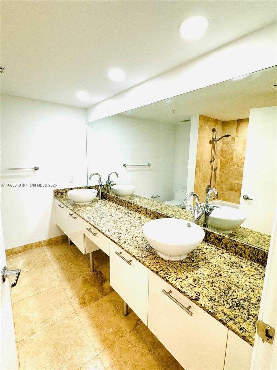 Small Image of 41 SOUTH EAST 5TH ST #808, Miami Number 31