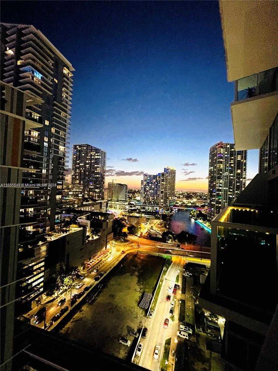 Small Image of 41 SOUTH EAST 5TH ST #808, Miami Number 37