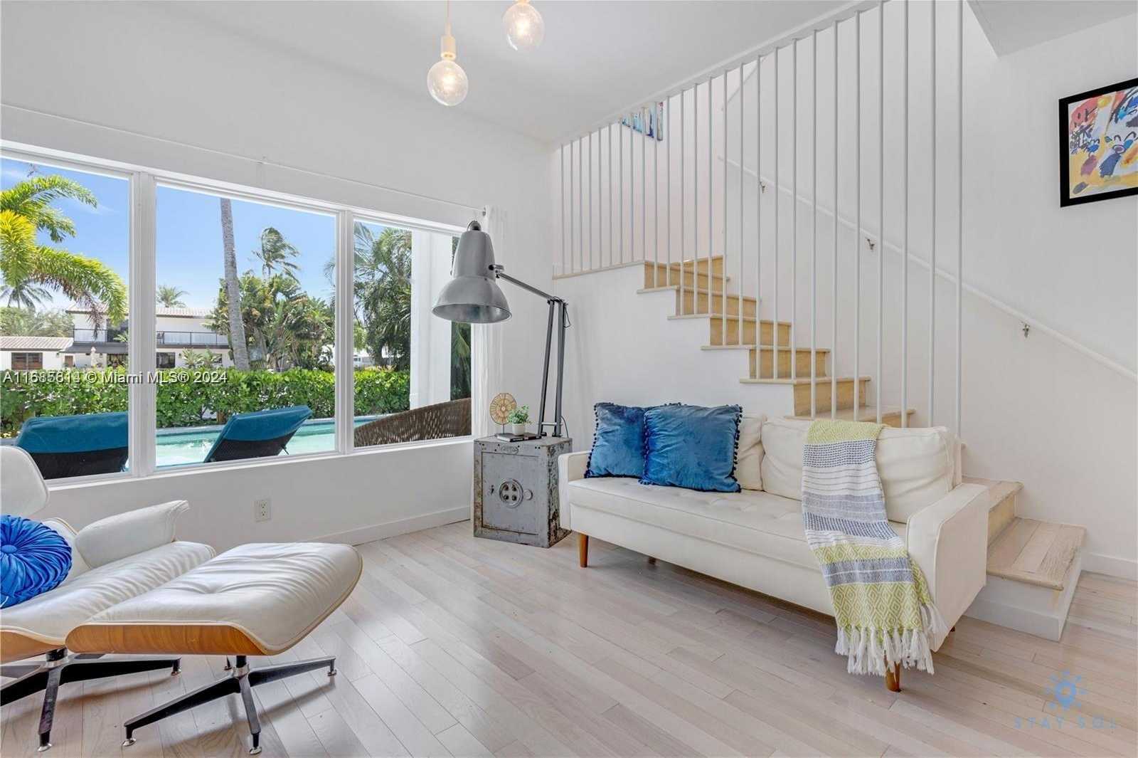Small Image of 2300 NORTH EAST 48TH CT, Lighthouse Point Number 24