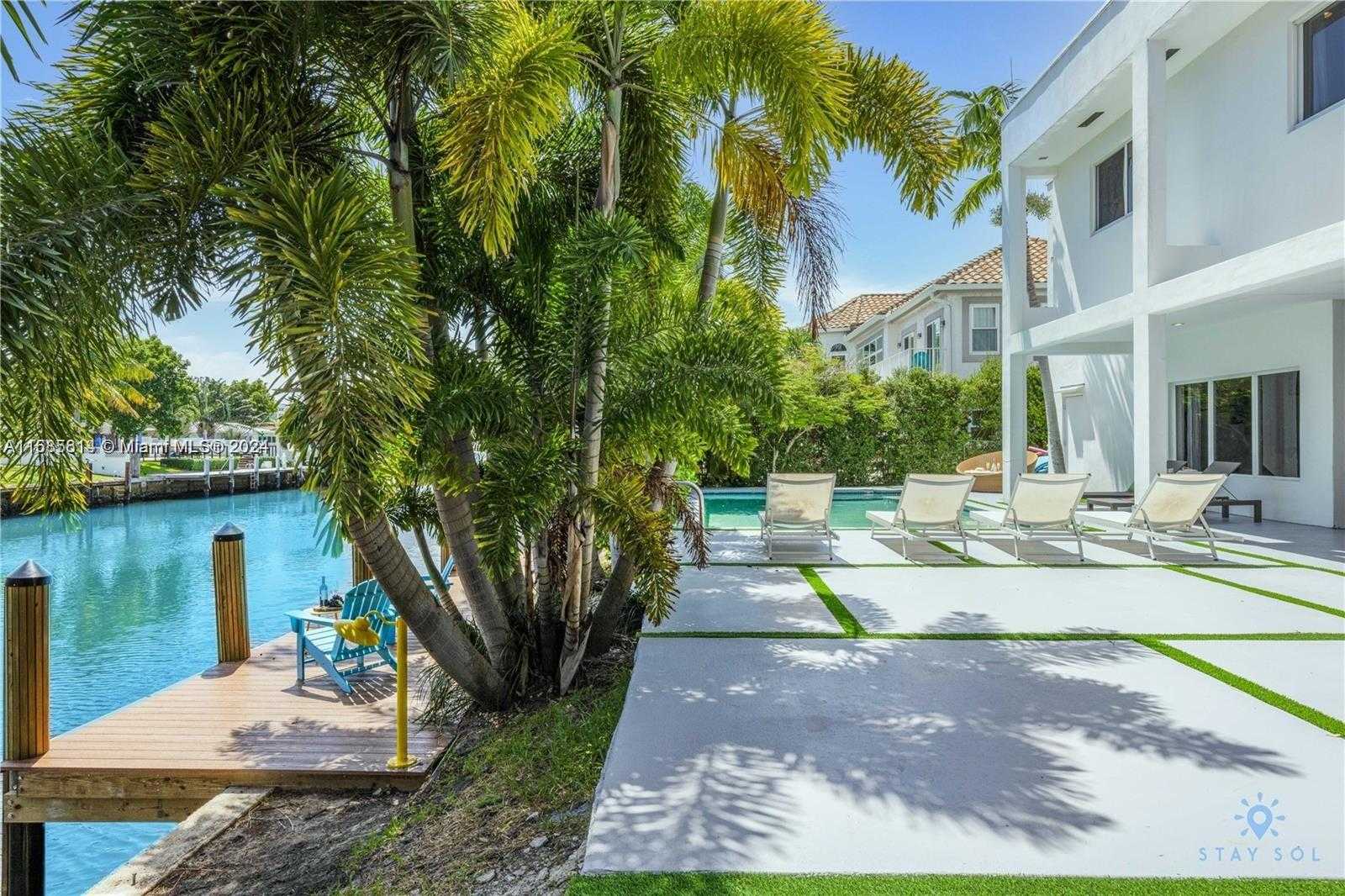 Small Image of 2300 NORTH EAST 48TH CT, Lighthouse Point Number 54