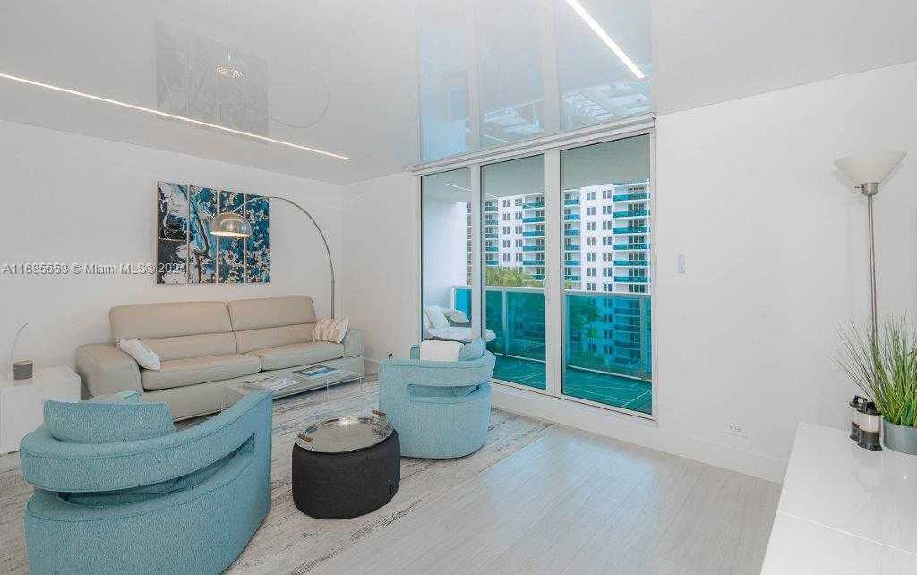 Small Image of 2301 COLLINS AVE #811, Miami Beach Number 14