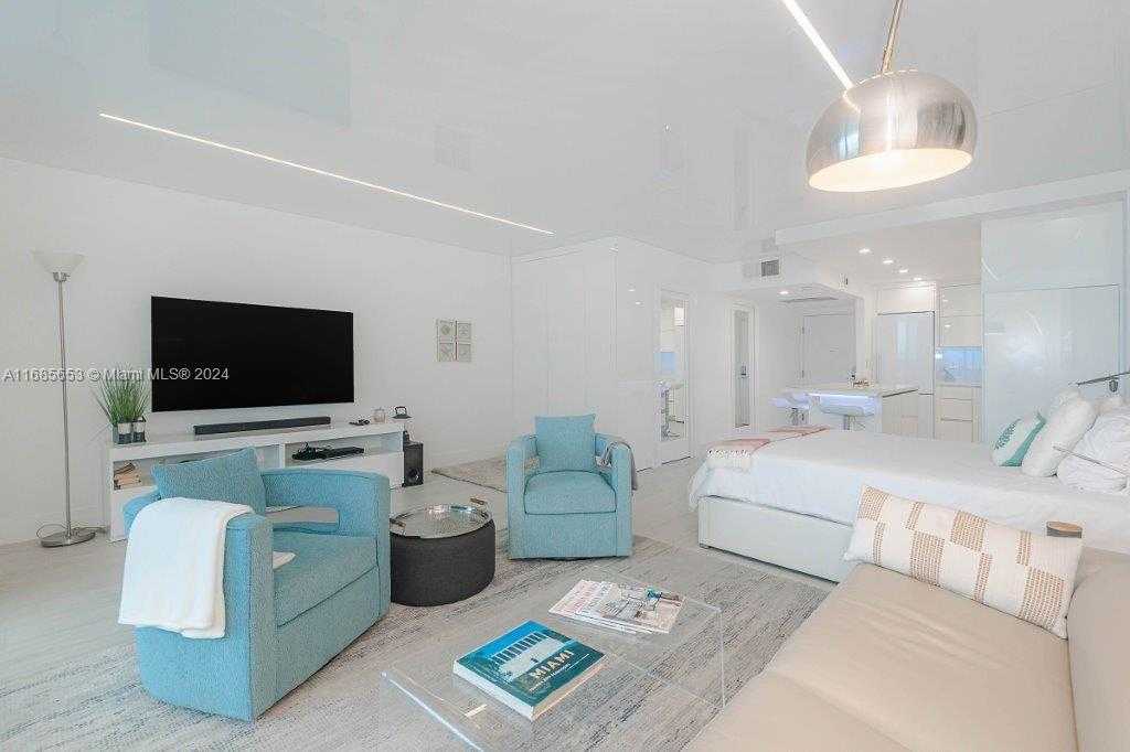 Small Image of 2301 COLLINS AVE #811, Miami Beach Number 15