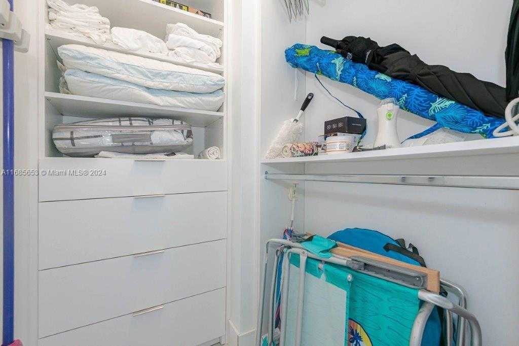 Small Image of 2301 COLLINS AVE #811, Miami Beach Number 27