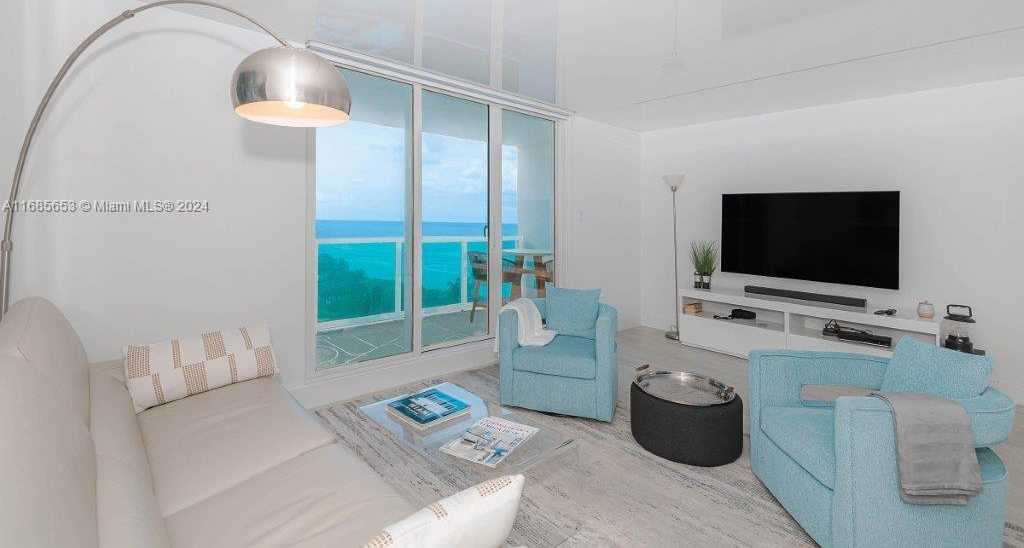 Small Image of 2301 COLLINS AVE #811, Miami Beach Number 5