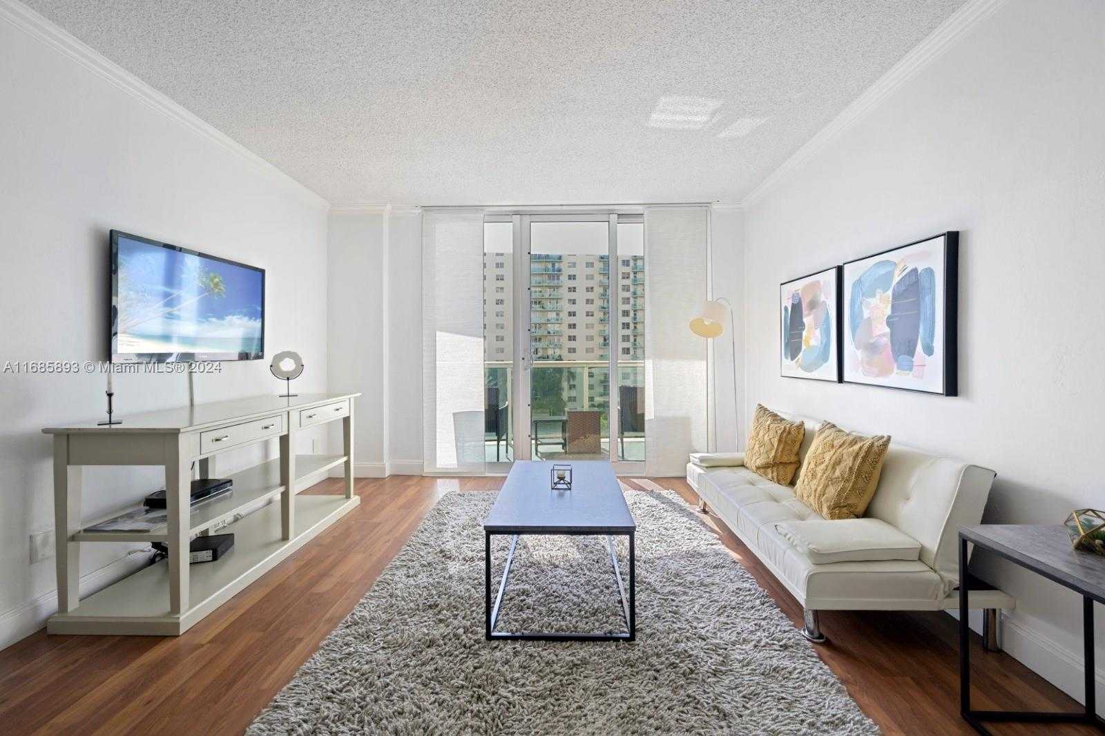 Small Image of 19380 COLLINS AVE #609, Sunny Isles Beach Number 2