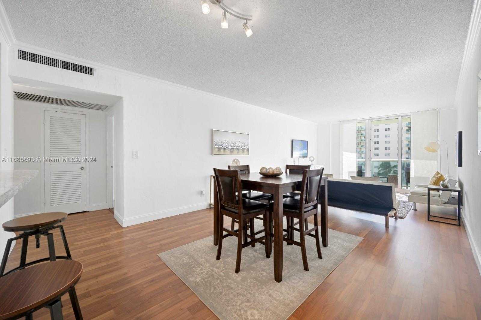 Small Image of 19380 COLLINS AVE #609, Sunny Isles Beach Number 5
