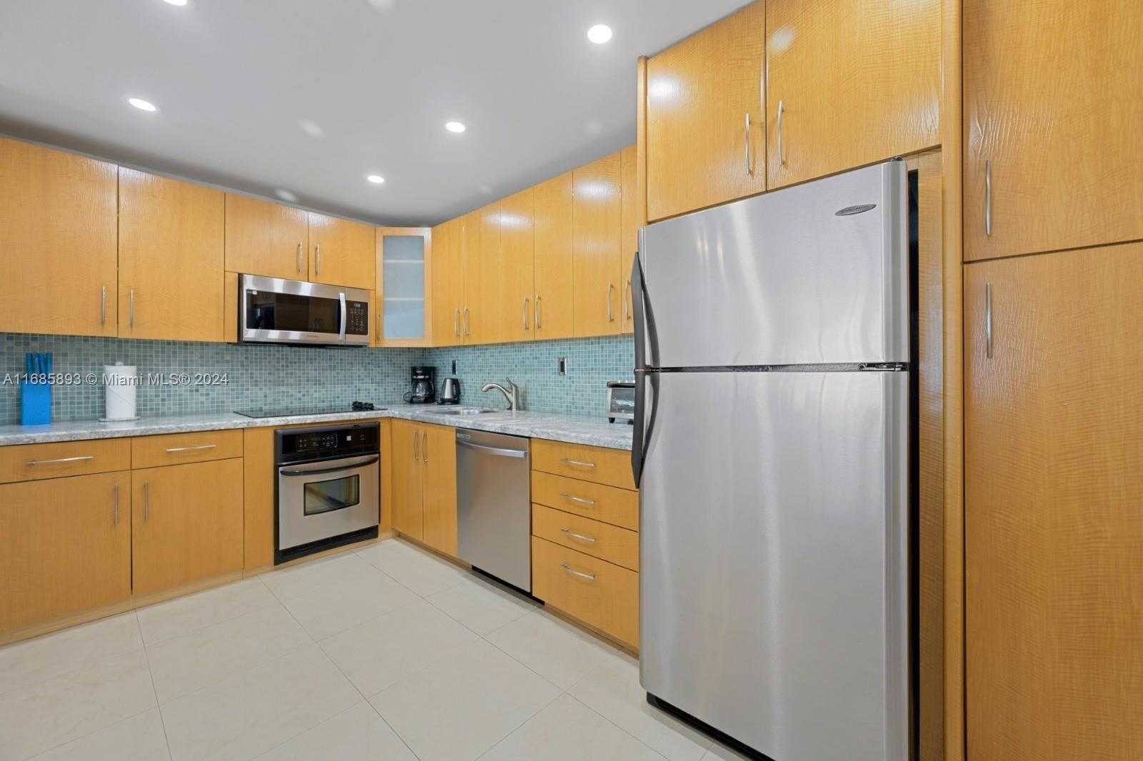 Small Image of 19380 COLLINS AVE #609, Sunny Isles Beach Number 8