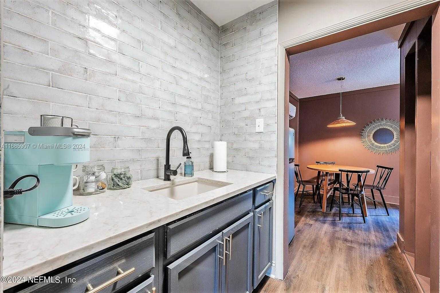 Small Image of 3203 COLLEGE ST #2, Jacksonville Number 14